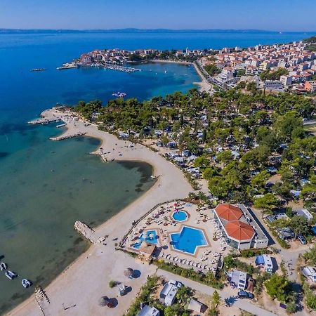 Apartment Gamma With Hydromassage Mini Pool Near Split Zrnovnica Экстерьер фото